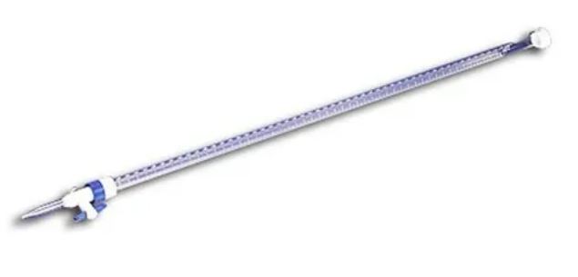 Bureta graduada con embudo de alimentación. (llave por separado)