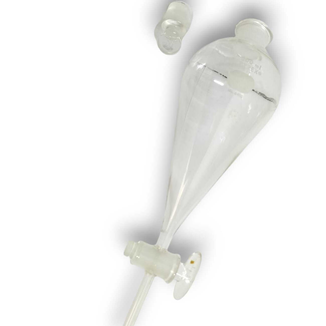 Embudo de separación squibb, forma de pera. Tapón y llave vidrio.